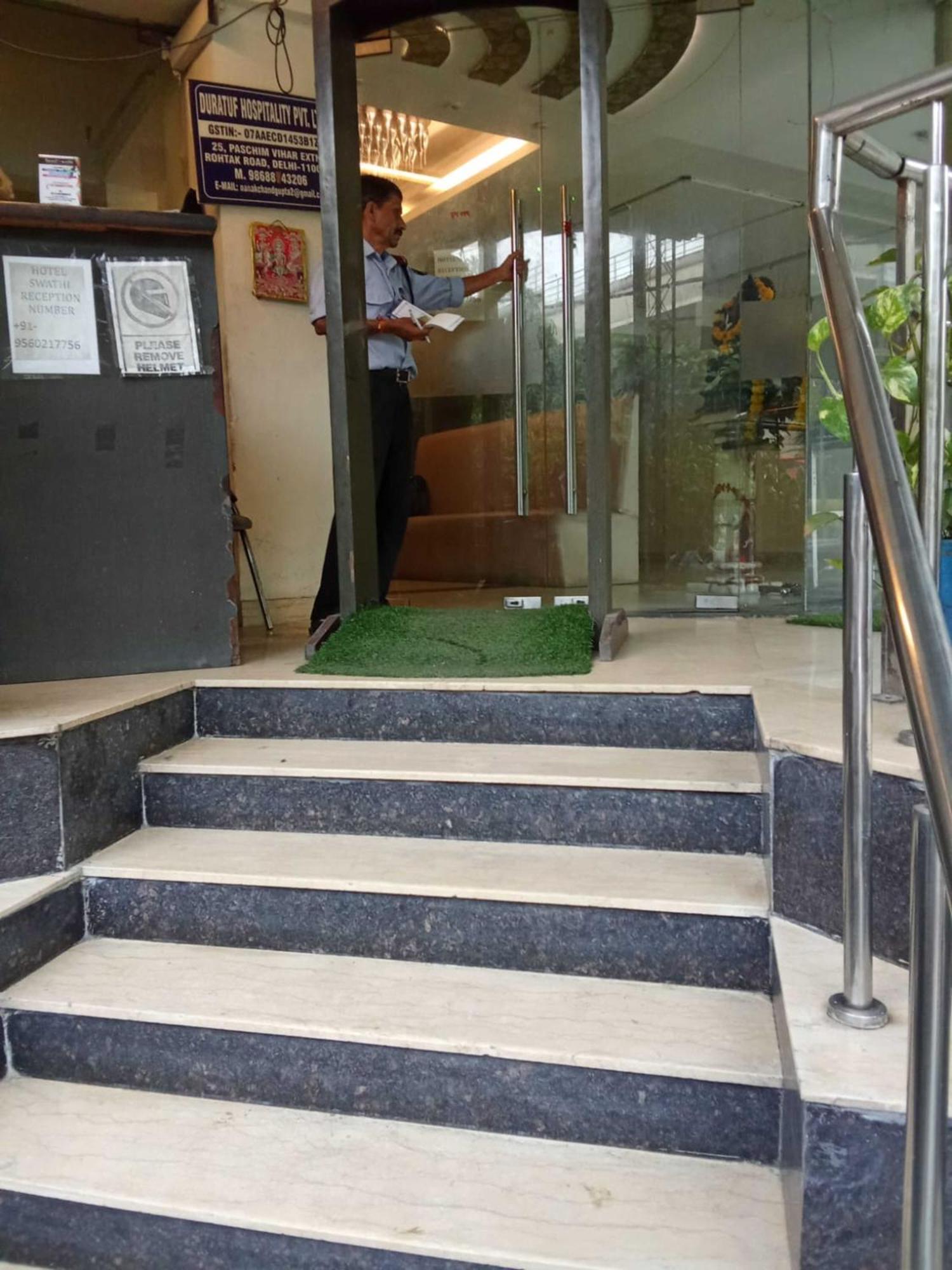Paschim Vihar Hotel เดลี ภายนอก รูปภาพ